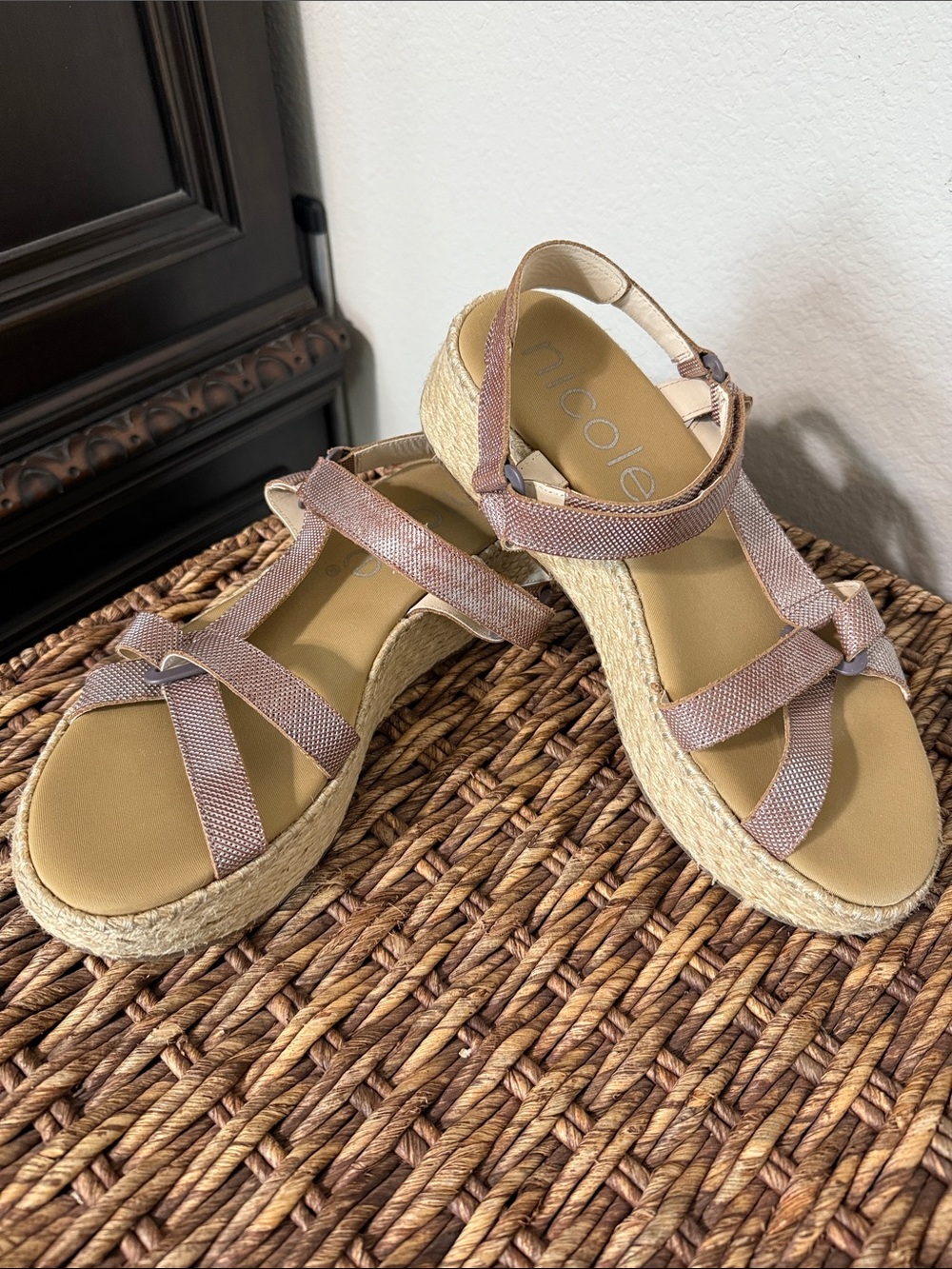 Nicole PATHBREAKER ESPADRILLE WEDGE SANDAL - Blush Metallic